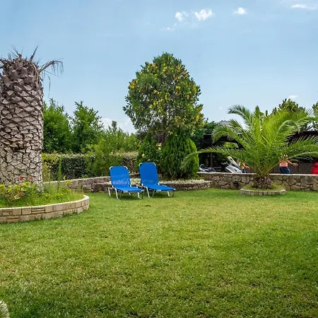 Blue Thea Luxury In Afytos